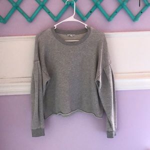 (American Eagle) sweater crop top